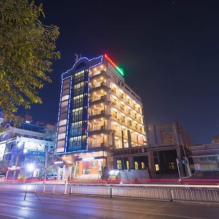 Sunrise Hotel Μανταλέι Εξωτερικό φωτογραφία