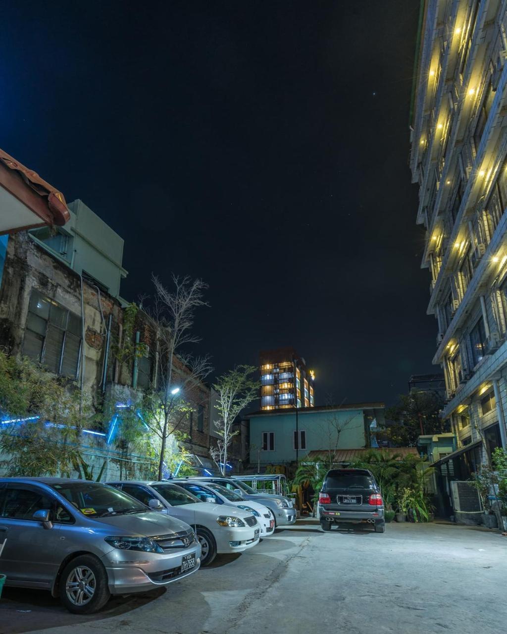 Sunrise Hotel Μανταλέι Εξωτερικό φωτογραφία